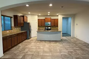 1019 W Spur Dr, Phoenix, AZ 85085 - Photo 12
