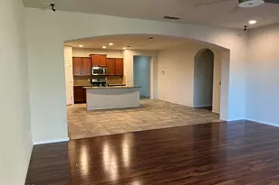 1019 W Spur Dr, Phoenix, AZ 85085 - Photo 12