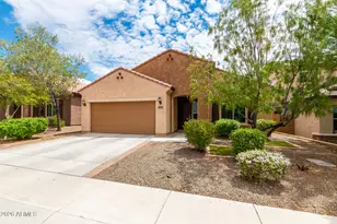 1019 W Spur Dr, Phoenix, AZ 85085 - Photo 2