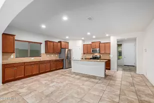 1019 W Spur Dr, Phoenix, AZ 85085 - Photo 8