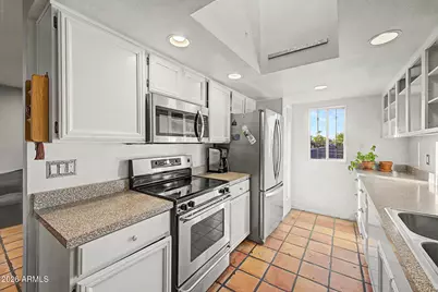 3821 E Wethersfield Road, Phoenix, AZ 85032 - Photo 14