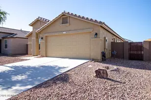 795 W Fairlane Ct, Casa Grande, AZ 85122 - Photo 4