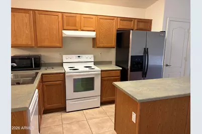 795 W Fairlane Court, Casa Grande, AZ 85122 - Photo 6
