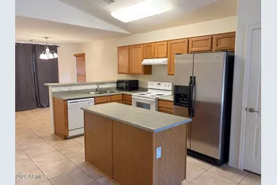 795 W Fairlane Court, Casa Grande, AZ 85122 - Photo 8