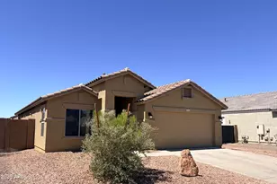 795 W Fairlane Ct, Casa Grande, AZ 85122 - Photo 4