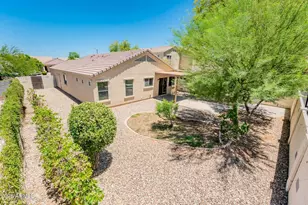 17429 W Watson Ln, Surprise, AZ 85388 - Photo 6