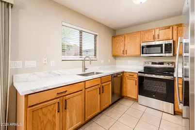 17429 W Watson Lane, Surprise, AZ 85388 - Photo 2