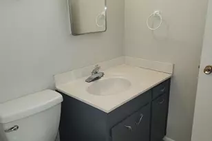 8425 E Crestwood Way, Scottsdale, AZ 85250 - Photo 16