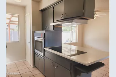8425 E Crestwood Way, Scottsdale, AZ 85250 - Photo 8