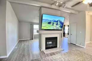 19200 E Saguaro Dr, Black Canyon City, AZ 85324 - Photo 8