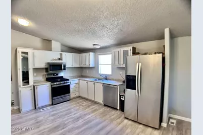 19200 E Saguaro Drive, Black Canyon City, AZ 85324 - Photo 4