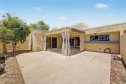 2111 W Claremont Street, Phoenix, AZ 85015 - Photo 18