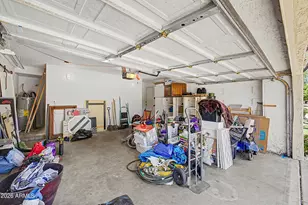 2111 W Claremont St, Phoenix, AZ 85015 - Photo 24