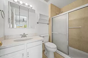 2111 W Claremont St, Phoenix, AZ 85015 - Photo 16