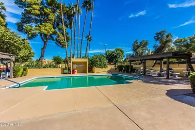 2111 W Claremont Street, Phoenix, AZ 85015 - Photo 22