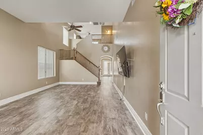 18027 W Sunnyslope Lane, Waddell, AZ 85355 - Photo 10