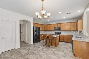 18027 W Sunnyslope Ln, Waddell, AZ 85355 - Photo 4