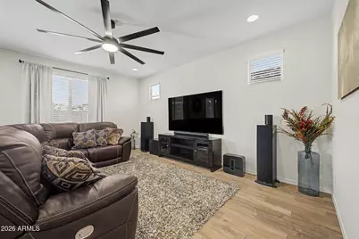 17334 W Pershing Street, Surprise, AZ 85388 - Photo 10