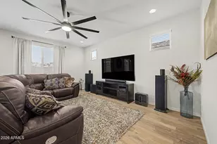 17334 W Pershing St, Surprise, AZ 85388 - Photo 10