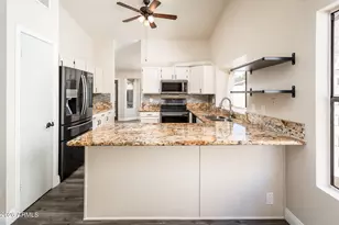 2717 E Dry Creek Rd, Phoenix, AZ 85048 - Photo 16
