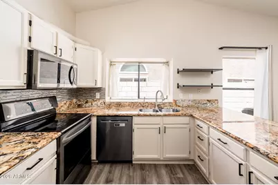 2717 E Dry Creek Road, Phoenix, AZ 85048 - Photo 18