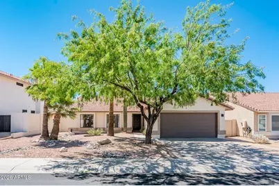 2717 E Dry Creek Road, Phoenix, AZ 85048 - Photo 1