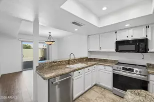 13826 S 41st Pl, Phoenix, AZ 85044 - Photo 12