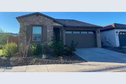 1651 W Paseo Way, Phoenix, AZ 85041 - Photo 2
