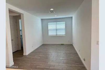 1651 W Paseo Way, Phoenix, AZ 85041 - Photo 14