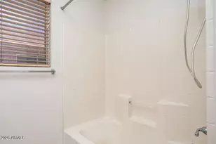 6762 W Del Mar Ln, Peoria, AZ 85381 - Photo 24