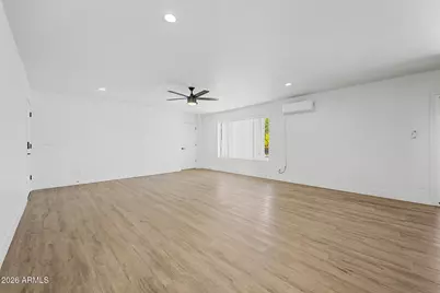 8601 E Roanoke Avenue, Scottsdale, AZ 85257 - Photo 2