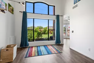 11225 N 11th Pl, Phoenix, AZ 85020 - Photo 8