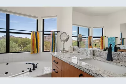 11225 N 11th Place, Phoenix, AZ 85020 - Photo 26