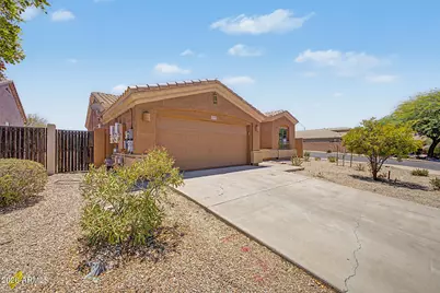 17767 W Desert View Lane, Goodyear, AZ 85338 - Photo 4