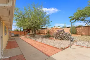 880 E Mimosa Cir, Sierra Vista, AZ 85635 - Photo 4