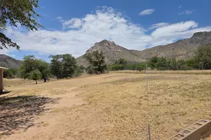 5453 E Forest Ln, Hereford, AZ 85615 - Photo 2
