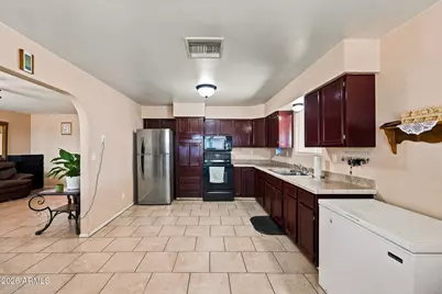 727 W 13th Street, Casa Grande, AZ 85122 - Photo 4