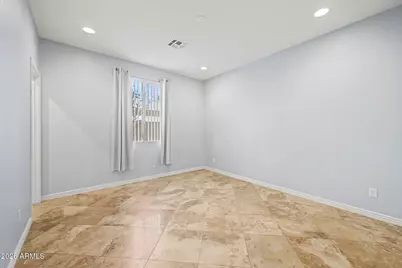 66 E Julian Drive, Gilbert, AZ 85295 - Photo 32
