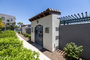 615 E Portland St, Phoenix, AZ 85004 - Photo 44