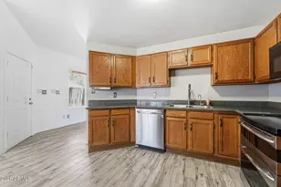 19050 N 30th Pl, Phoenix, AZ 85050 - Photo 14