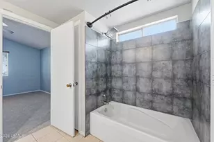 19050 N 30th Pl, Phoenix, AZ 85050 - Photo 34