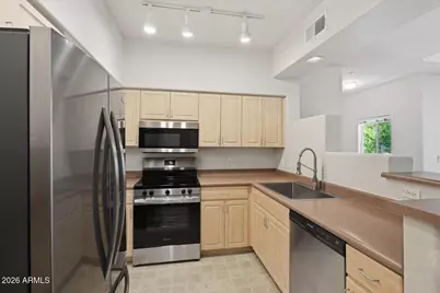 7401 W Arrowhead Clubhouse Drive #2083, Glendale, AZ 85308 - Photo 10