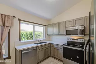 18223 N 19th St, Phoenix, AZ 85022 - Photo 20