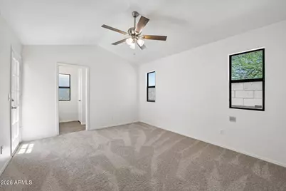 2053 W Columbine Drive, Phoenix, AZ 85029 - Photo 12