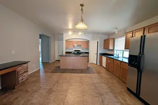 738 E Saddle Way, San Tan Valley, AZ 85143 - Photo 6