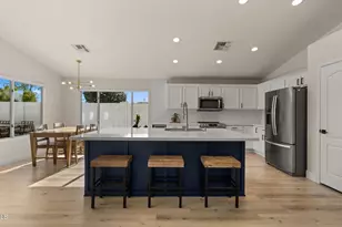 4049 E Vista Dr, Phoenix, AZ 85032 - Photo 4