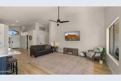 4049 E Vista Drive, Phoenix, AZ 85032 - Photo 8
