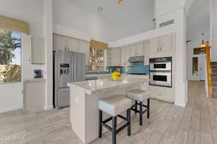 2418 E Glass Ln, Phoenix, AZ 85042 - Photo 2