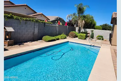 139 W Leatherwood Avenue, Queen Creek, AZ 85140 - Photo 2