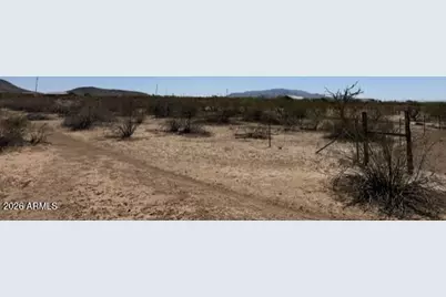 Xx001 W Abbott Road #5, Wickenburg, AZ 85390 - Photo 2